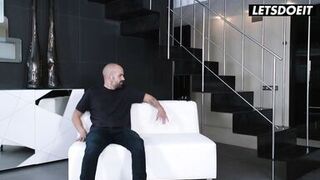 Watch Claudia Bavel's curvy Latina MILF use her feet to deepthroat Alberto's huge cock in doggy style - 11 image
