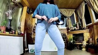 Watch MilfyCalla's wet cameltoe and jean-clad pussy in action with The Bad Guy